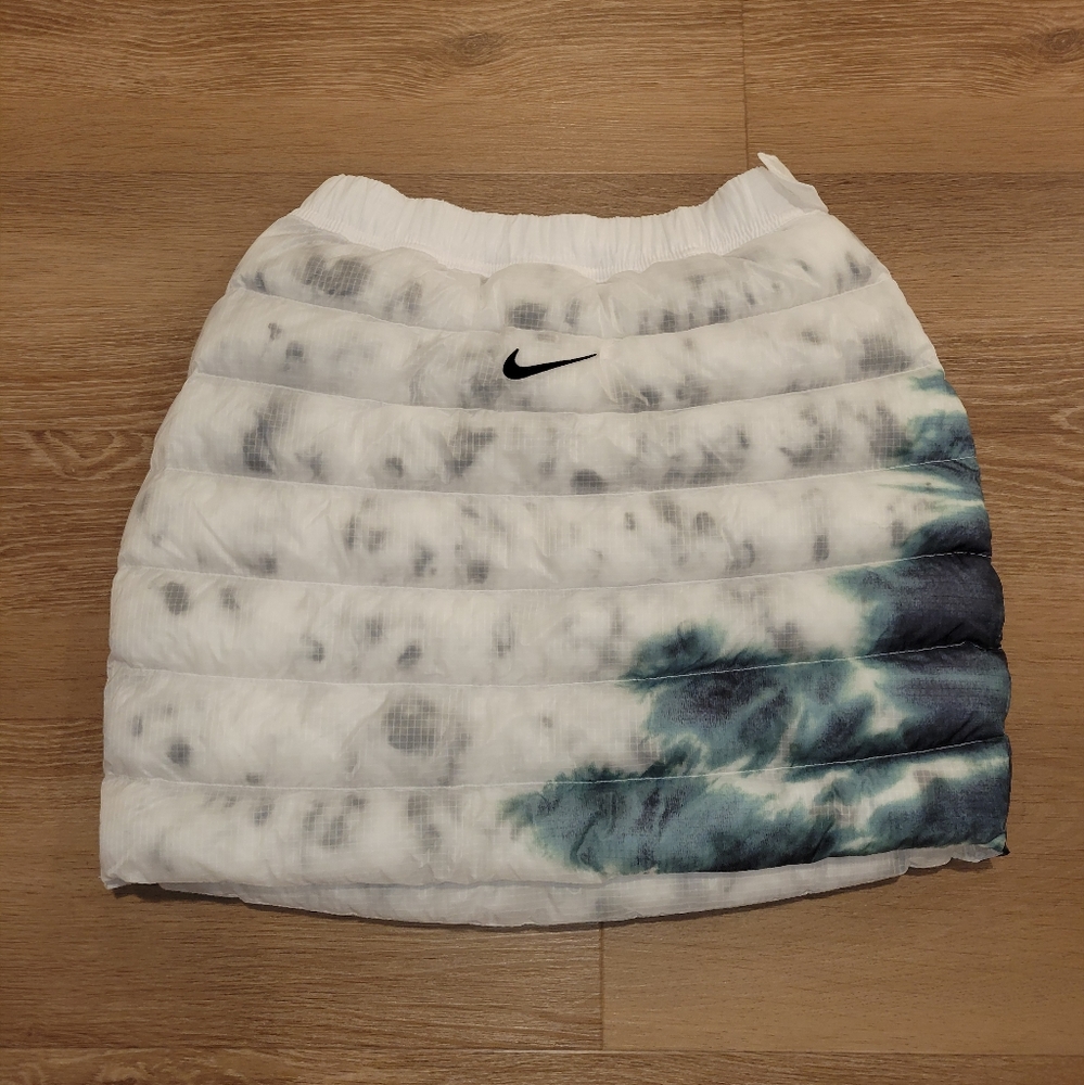 Nike x Stussy Insulated Skirt White/Gorge Green DC1088-100 Women's Size Small - Picture 7 of 7
